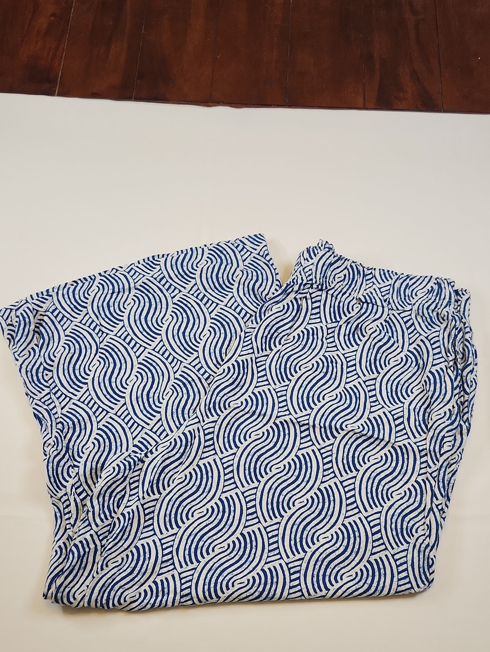 H&M Blue & White Wave Pattern